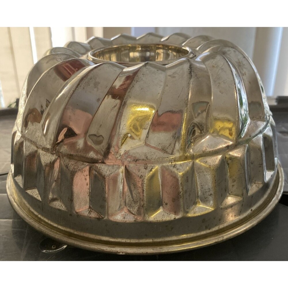 Kaiser Bundt Pan Jello Mold Fluted Bakeware Made in West Germany 9" Farmhouse - Picture 13 of 15
